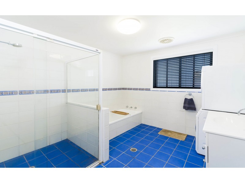 19 Yamba Street, Palmers Island NSW 2463