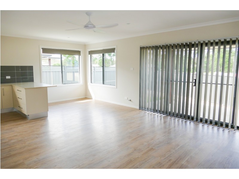 2 / 4 Aberdeen Place, Townsend NSW 2463