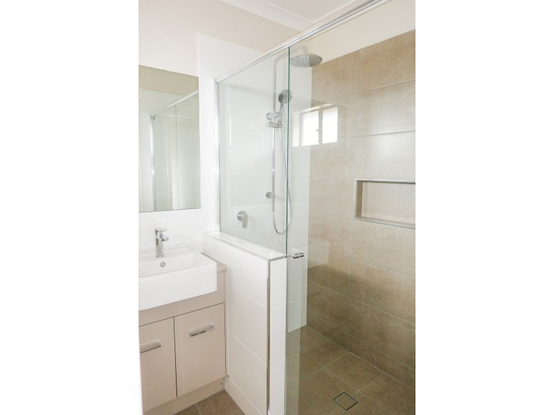 2 / 4 Aberdeen Place, Townsend NSW 2463