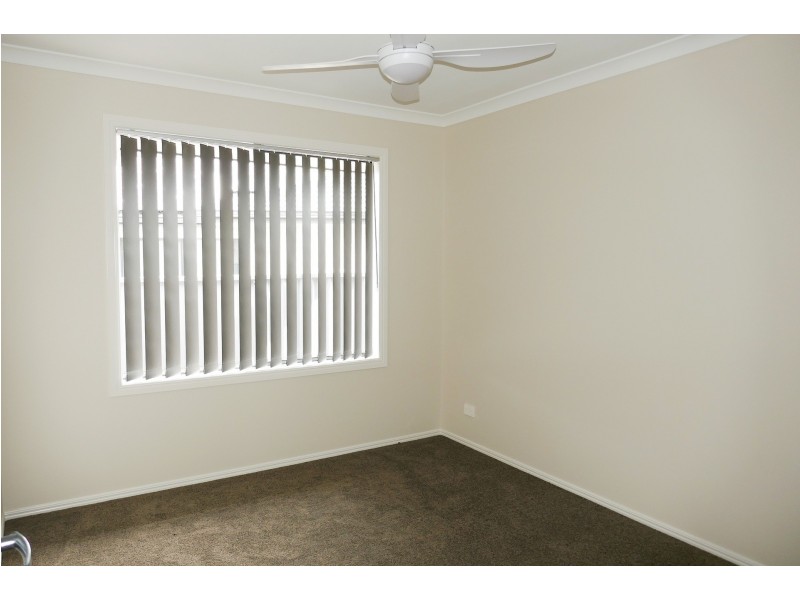 2 / 4 Aberdeen Place, Townsend NSW 2463