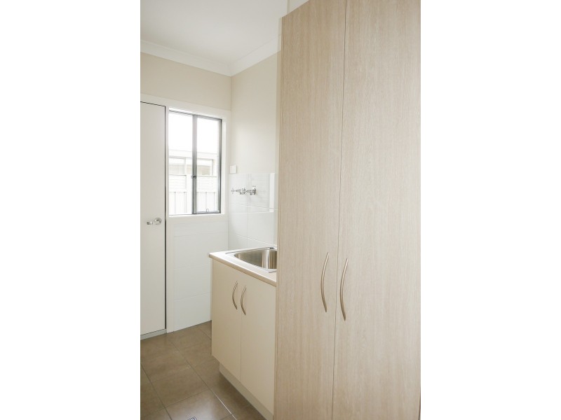 2 / 4 Aberdeen Place, Townsend NSW 2463