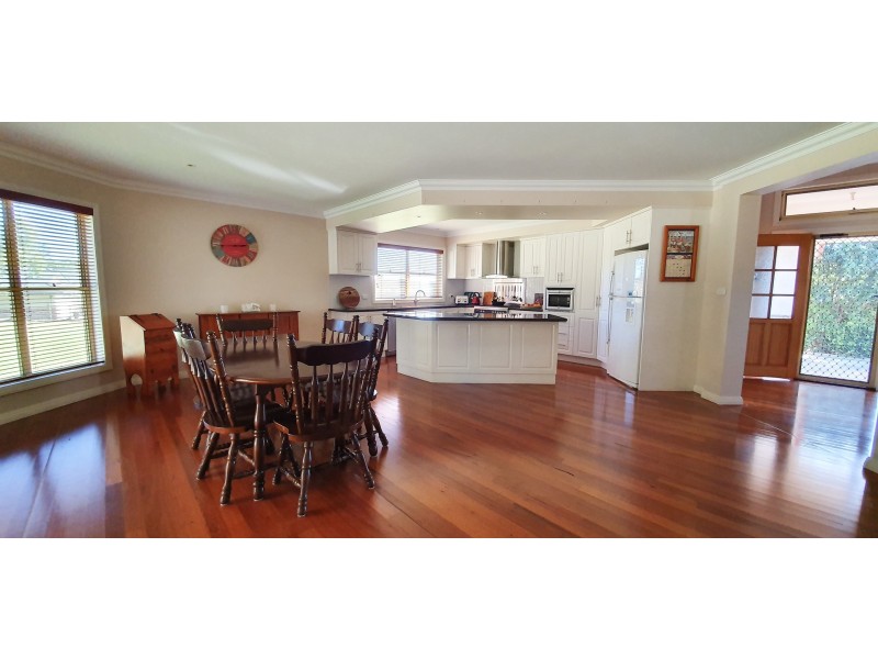 19 King Parrot Parade, Gulmarrad NSW 2463