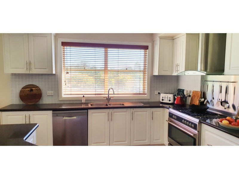 19 King Parrot Parade, Gulmarrad NSW 2463