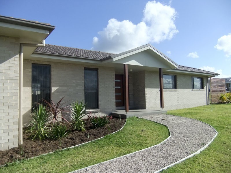 27 McKenzie Drive, Gulmarrad NSW 2463