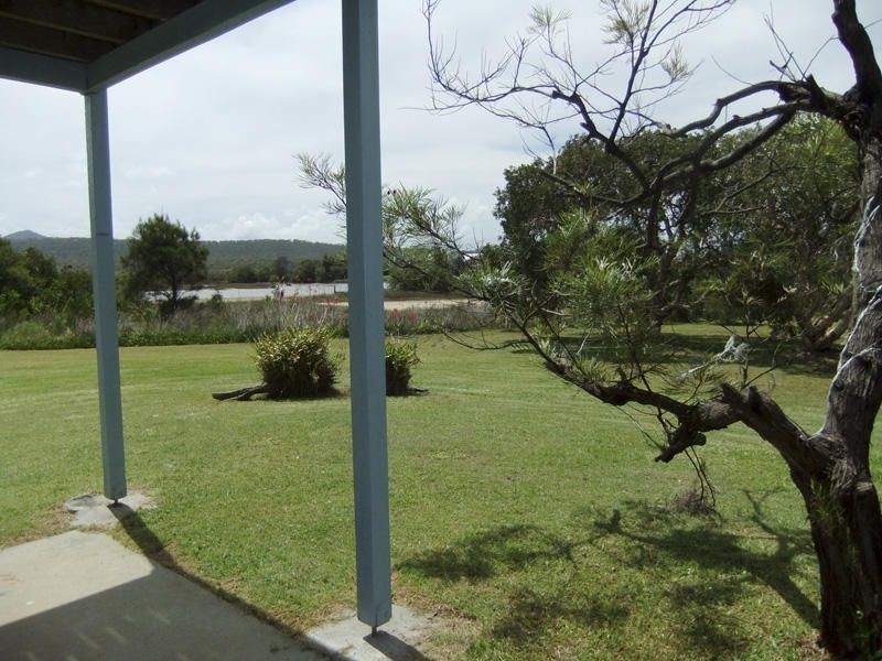 2 Honeysuckle Street, Brooms Head NSW 2463