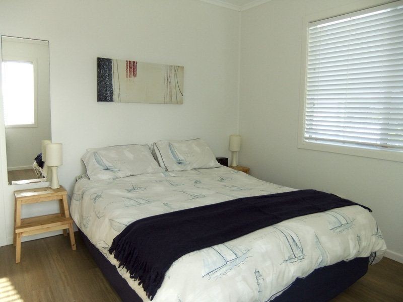 2 Honeysuckle Street, Brooms Head NSW 2463