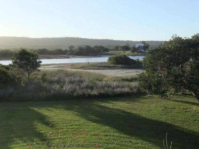 2 Honeysuckle Street, Brooms Head NSW 2463