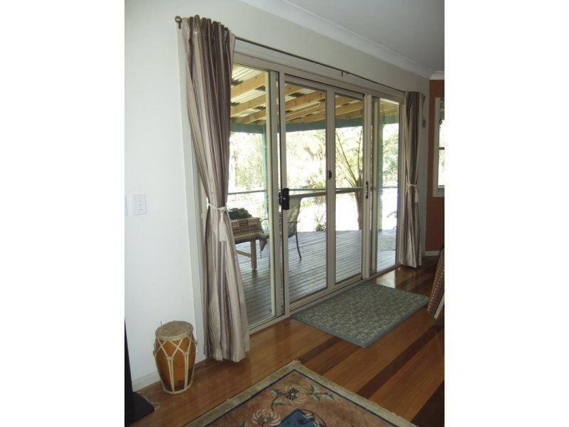 11 Jade Crescent, Tyndale NSW 2460