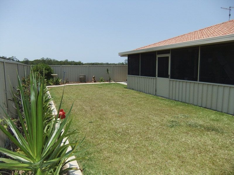 21 Edinburgh Drive, Townsend NSW 2463