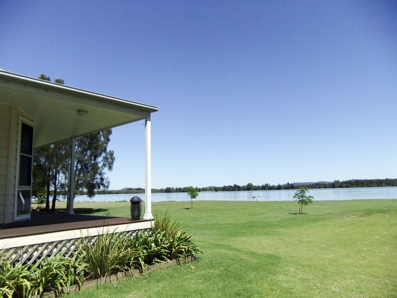 253 School Road, Palmers Island NSW 2463