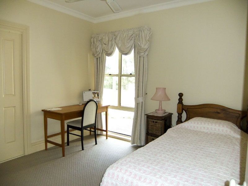253 School Road, Palmers Island NSW 2463