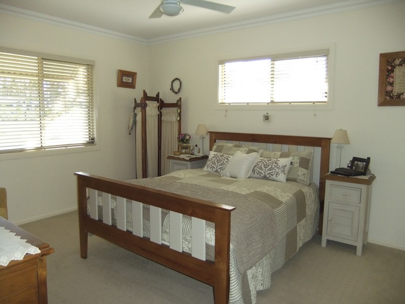 10 Albert Place, Gulmarrad NSW 2463