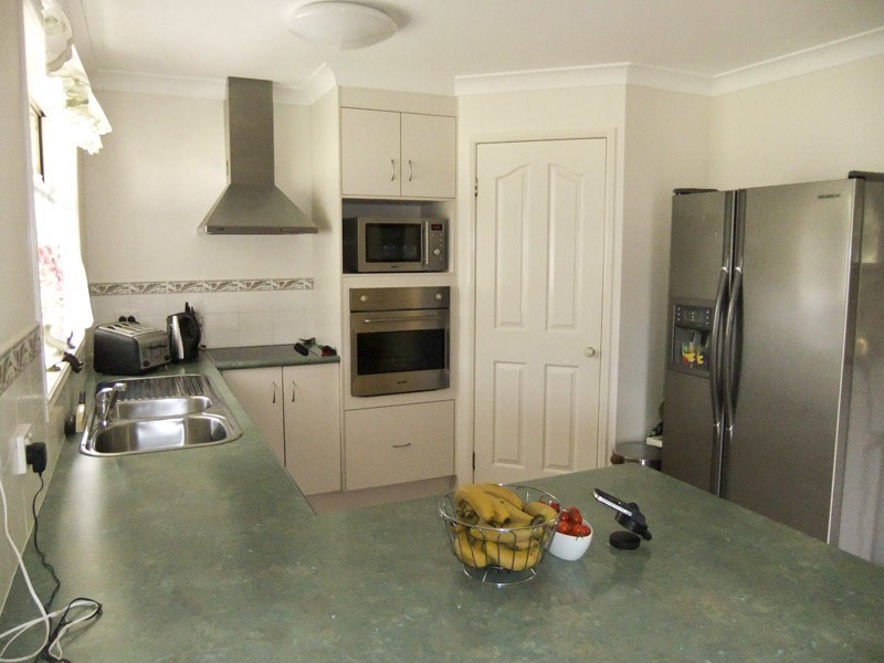 17 Albert Place, Gulmarrad NSW 2463
