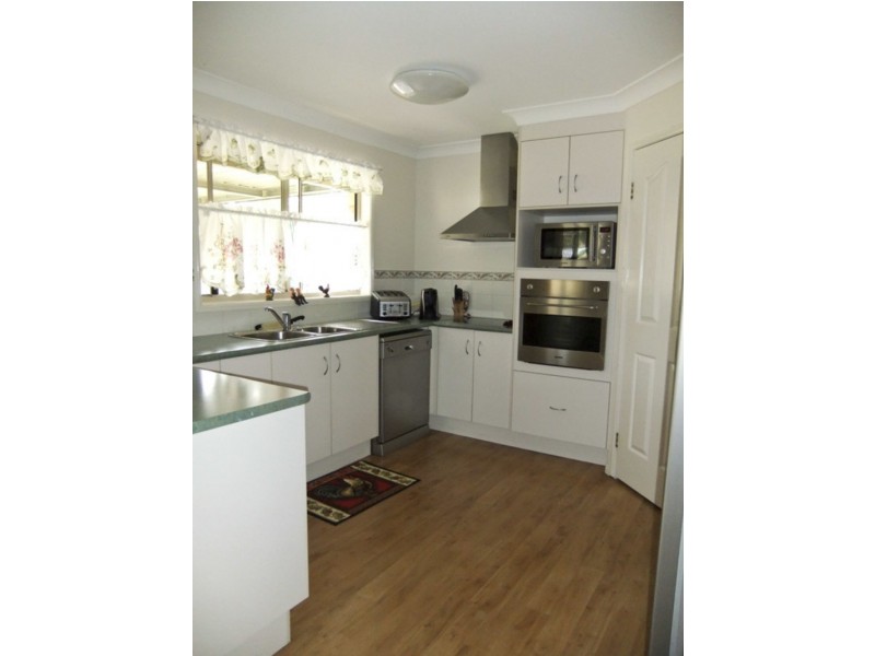 17 Albert Place, Gulmarrad NSW 2463