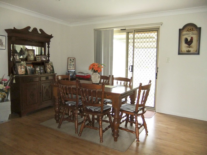 17 Albert Place, Gulmarrad NSW 2463