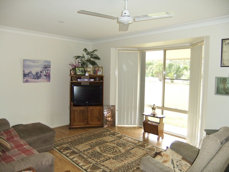 17 Albert Place, Gulmarrad NSW 2463