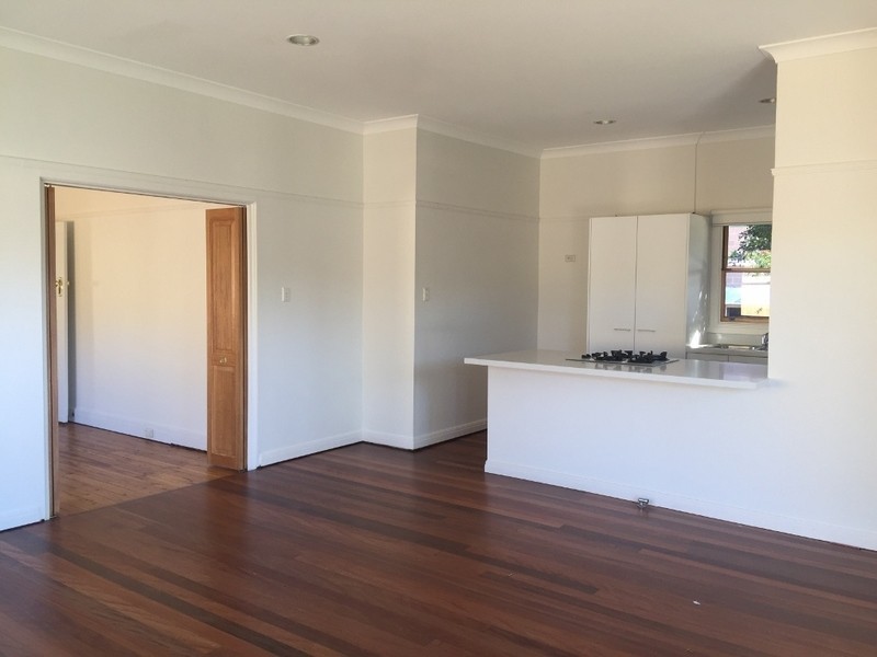 21 Lismore Street, Eastlakes NSW 2018