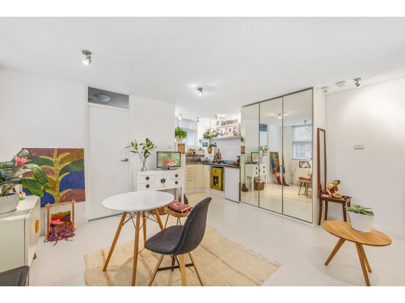 67/5-7  The Esplanade, Elizabeth Bay NSW 2011