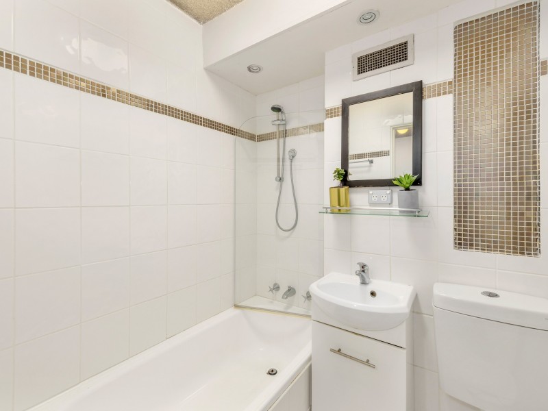 2a/85 Elizabeth Bay Road, Elizabeth Bay NSW 2011