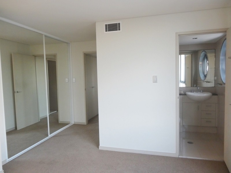 1005/1 Adelaide Street, Bondi Junction NSW 2022