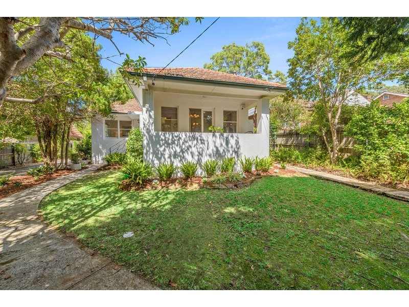 4 Mildred, Warrawee NSW 2074