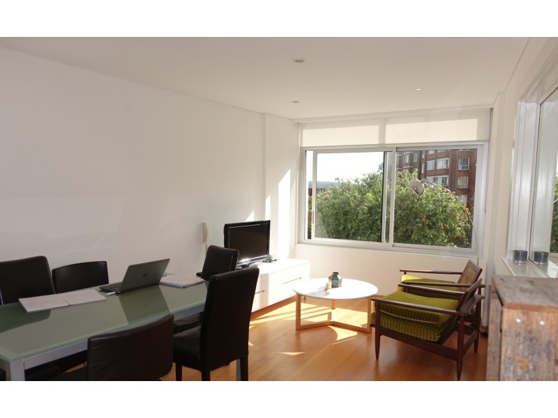 8/19 Ithaca Road, Elizabeth Bay NSW 2011