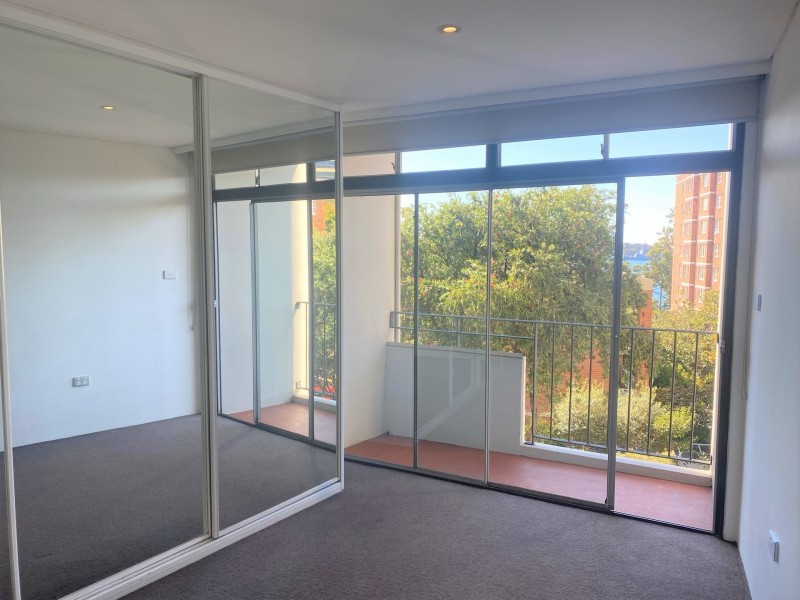 8/19 Ithaca Road, Elizabeth Bay NSW 2011