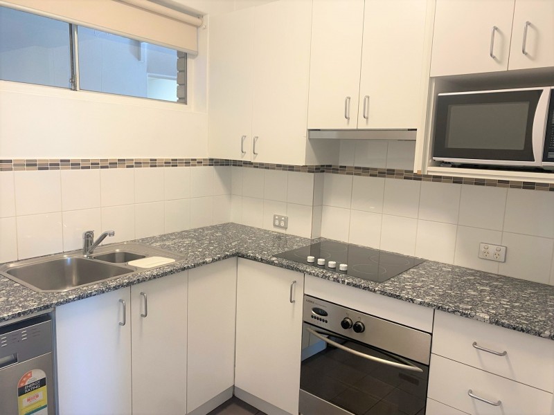 8/19 Ithaca Road, Elizabeth Bay NSW 2011