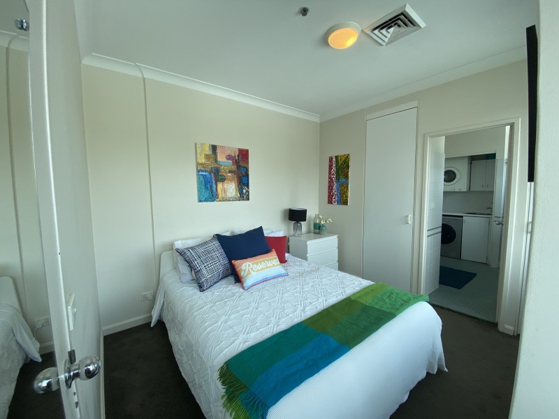 608/22-40 Sir John Young Crescent, Woolloomooloo NSW 2011