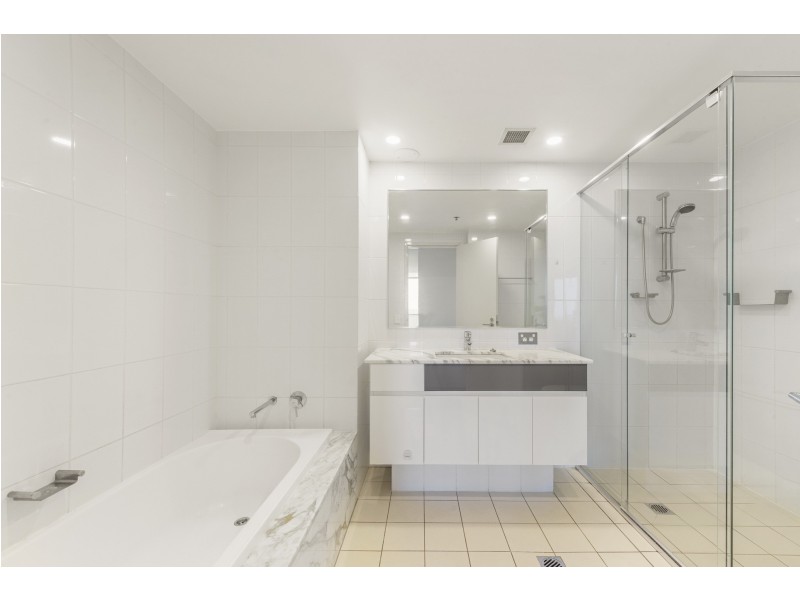 2208/9 Railway, Chatswood NSW 2067