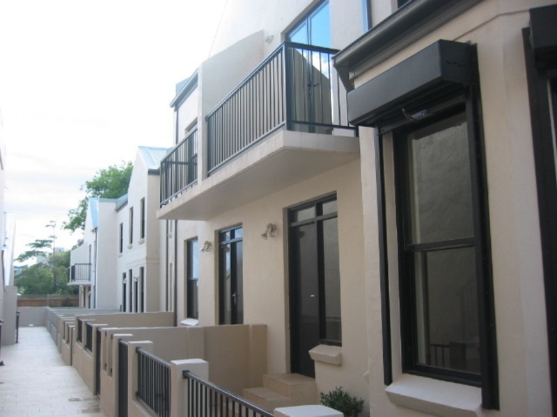 9/32 Ross Street, Forest Lodge NSW 2037