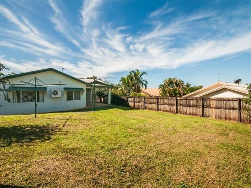 3 Saligna Street, Redlynch QLD 4870