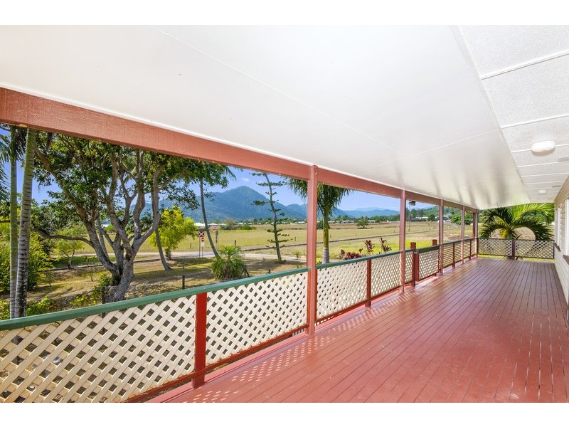 86 Intake Road, Redlynch QLD 4870