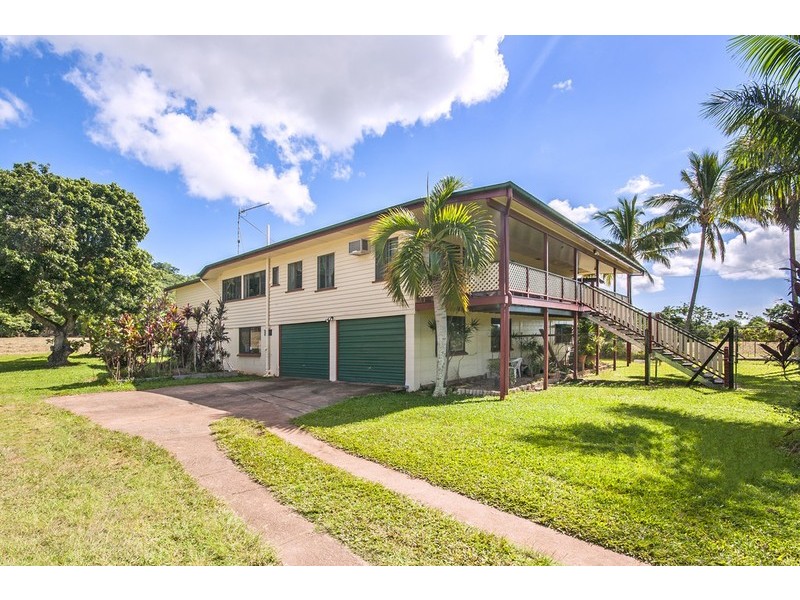 86 Intake Road, Redlynch QLD 4870