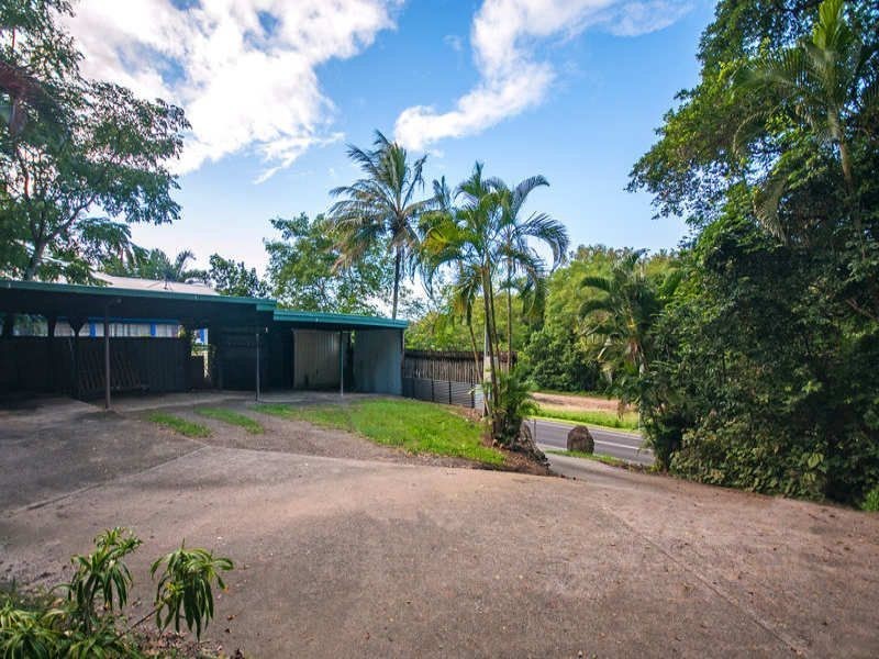 89 Aeroglen Drive, Stratford QLD 4870