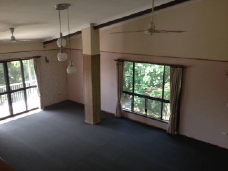 89 Aeroglen Drive, Stratford QLD 4870