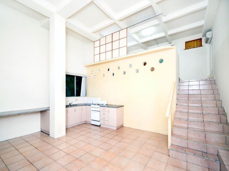 89 Aeroglen Drive, Stratford QLD 4870