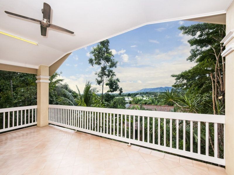 3 Birdwing Place, Caravonica QLD 4878