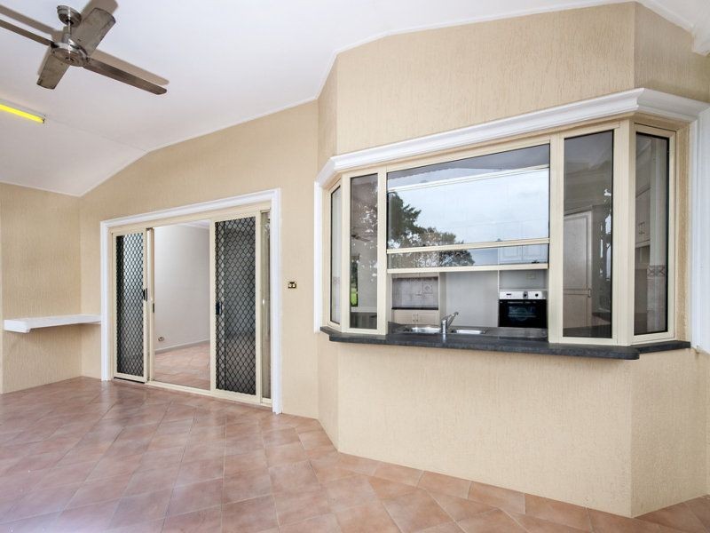 3 Birdwing Place, Caravonica QLD 4878