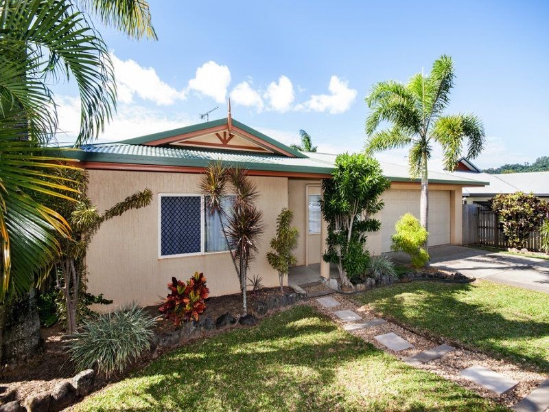 10 Eucalyptus Drive, Redlynch QLD 4870