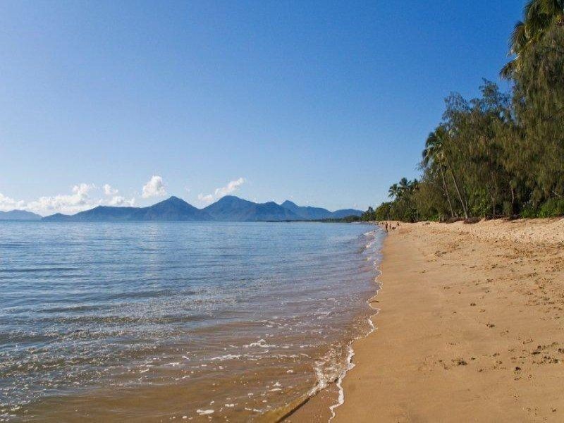 73 Casuarina Street, Holloways Beach QLD 4878