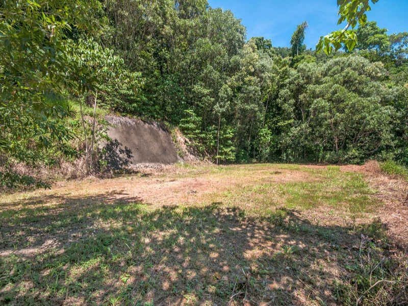 987/72 Fairley Street, Redlynch QLD 4870