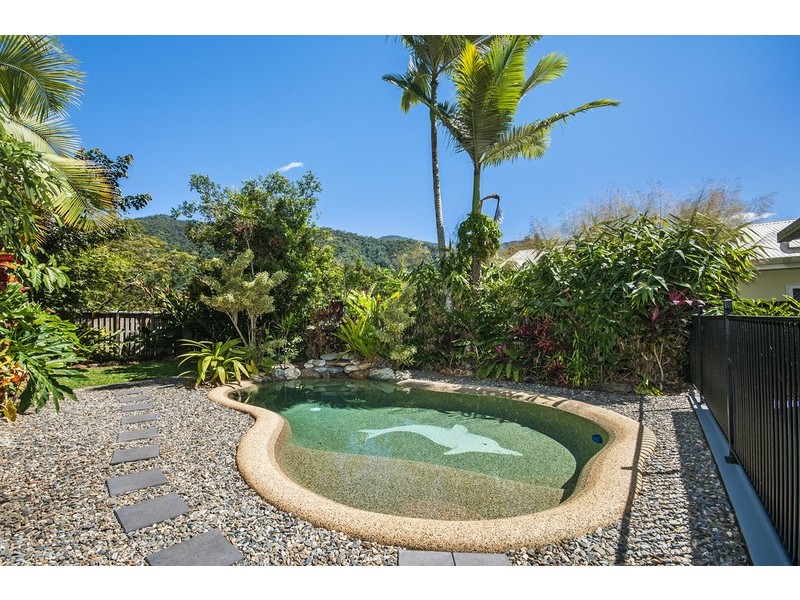 14 Jak Gee Street, Redlynch QLD 4870