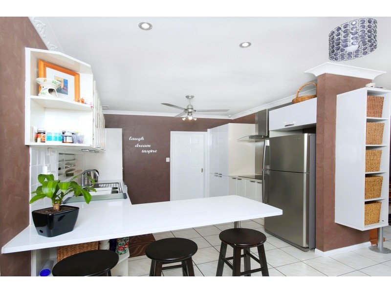 14 Jak Gee Street, Redlynch QLD 4870