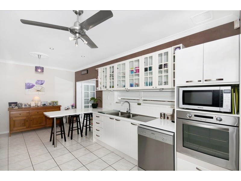 14 Jak Gee Street, Redlynch QLD 4870
