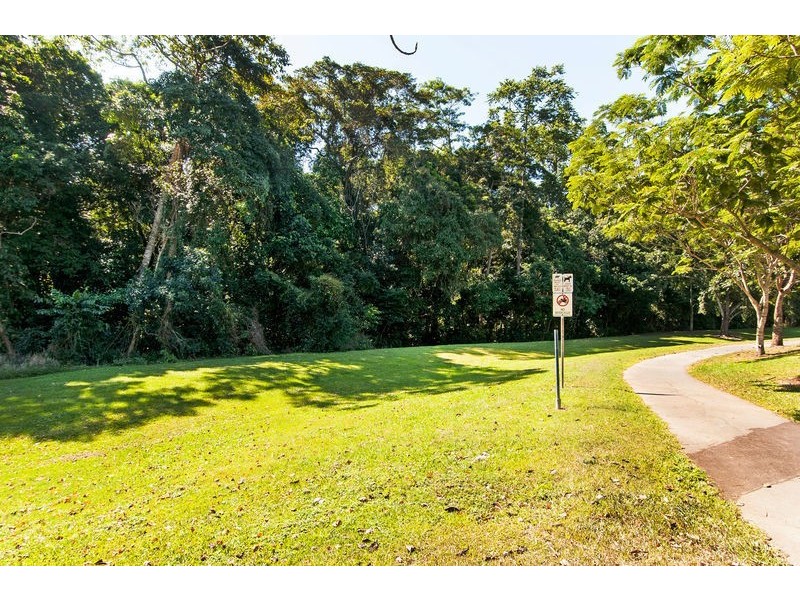 14 Jak Gee Street, Redlynch QLD 4870