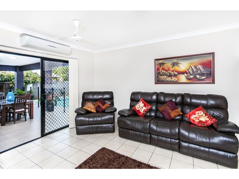 15 Lillipilli Street, Redlynch QLD 4870