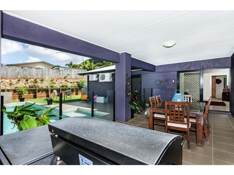 15 Lillipilli Street, Redlynch QLD 4870