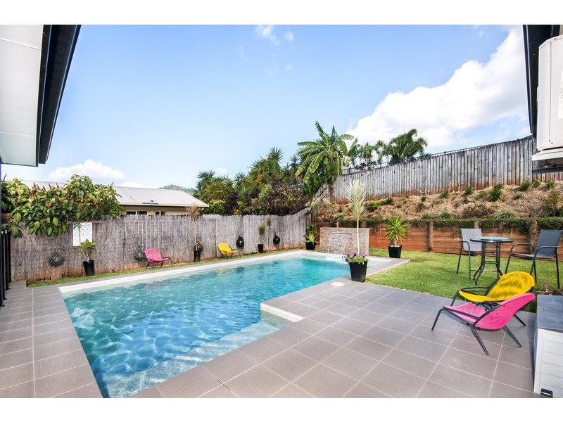 15 Lillipilli Street, Redlynch QLD 4870