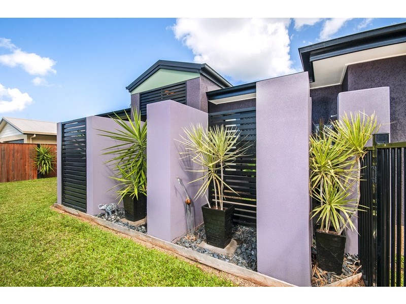 15 Lillipilli Street, Redlynch QLD 4870